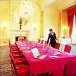 Doubletree By Hilton Majestic & 4*
