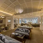Doubletree By Hilton Majestic & فندق هاروغايت