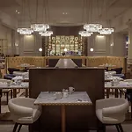 Doubletree By Hilton Majestic & 4* هاروغايت