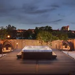 Doubletree By Hilton Majestic & 4* هاروغايت