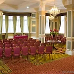 Doubletree By Hilton Majestic &