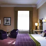 Doubletree By Hilton Majestic & فندق 4*