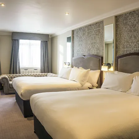 Doubletree By Hilton Majestic & Hotel 4*