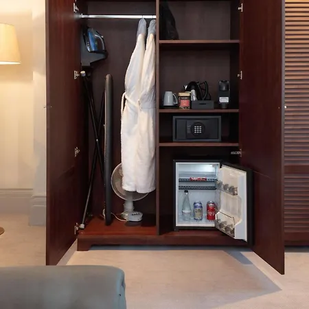 Doubletree By Hilton Majestic &