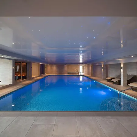 Doubletree By Hilton Majestic & Ξενοδοχείο