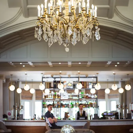 Doubletree By Hilton Majestic &