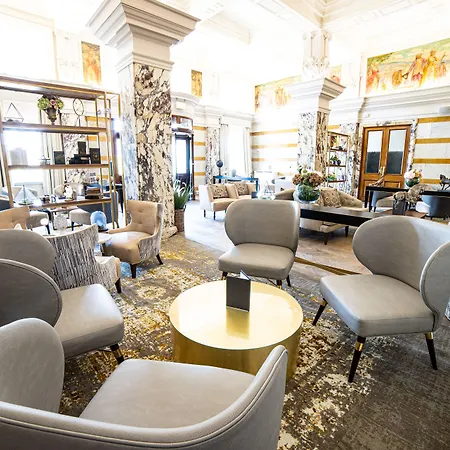 Doubletree By Hilton Majestic & Ξενοδοχείο 4*