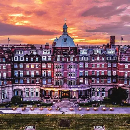 Hotel Doubletree By Hilton Majestic &