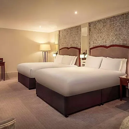 Doubletree By Hilton Majestic & 4*