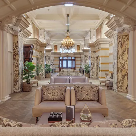 Doubletree By Hilton Majestic &