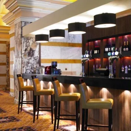 Ξενοδοχείο Doubletree By Hilton Majestic & 4*