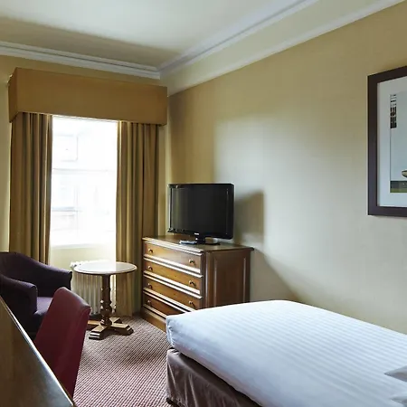 Doubletree By Hilton Majestic & Hotel 4*