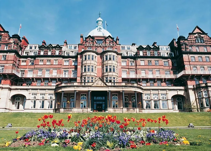 酒店 Doubletree By Hilton Majestic & 4*